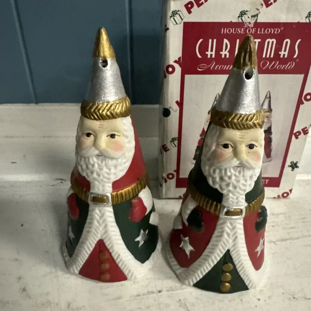Vtg House of‎ Lloyd Christmas Around the World St. Nick Salt Pepper Set